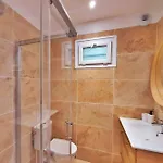 Apartment Marlene - Terrace, Free Parking, Clim - By Tgb