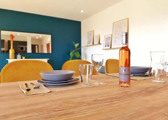 Marlene - Terrace Free Parking - By Tgb Ajaccio (Corsica)